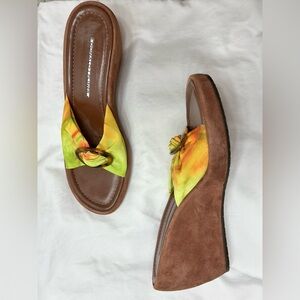 Donald Pliner wedge
